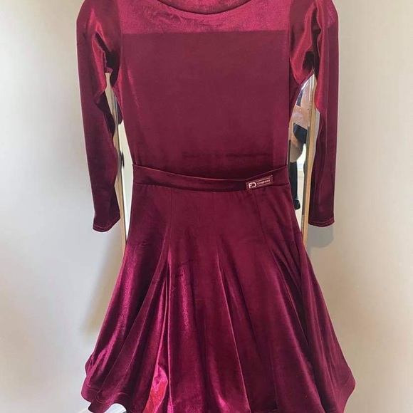 Juvenile ballroom dress girl between 10-12 - Picture 4 of 4